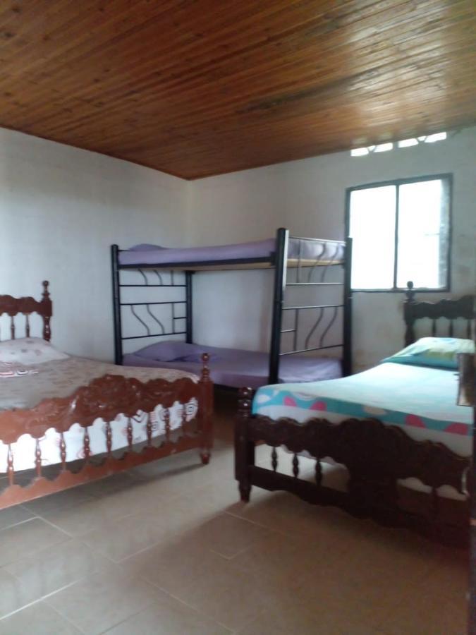 Posada La Tranquilidad Villavieja Quarto foto